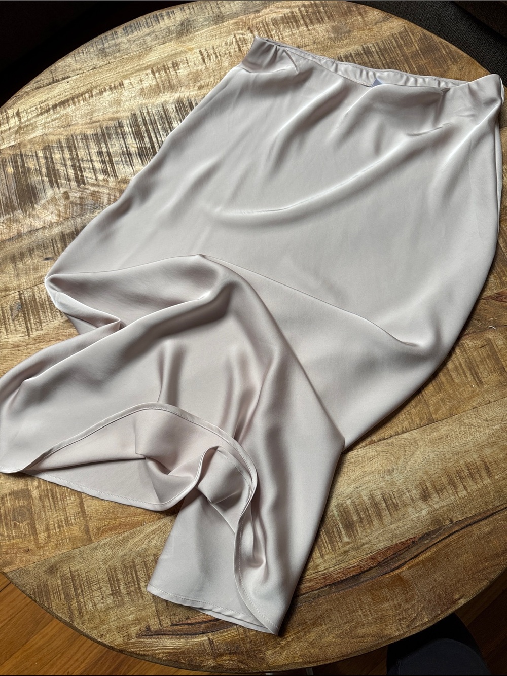 Old Navy Satin-Look Slip Skirt in Light Blush